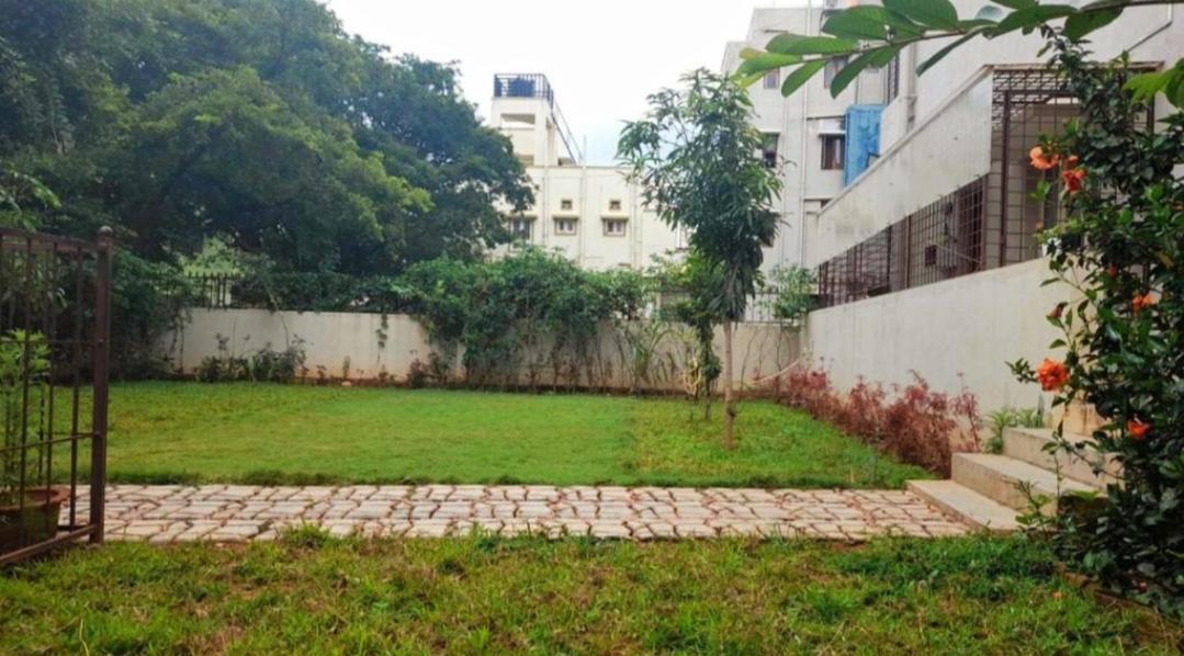Tulip Villa Bangalore Esterno foto