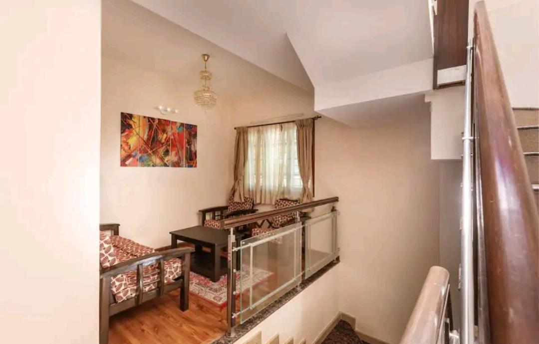 Tulip Villa Bangalore Esterno foto